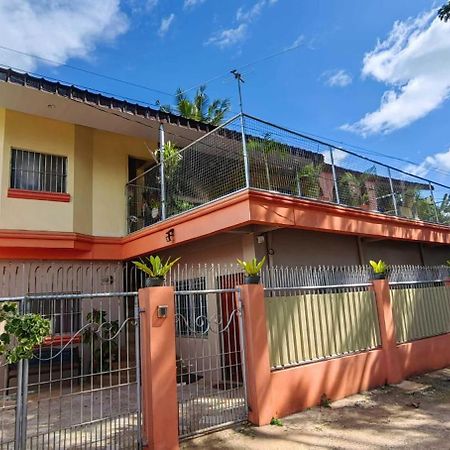Las Residencias Bed And Breakfast Puerto Princesa Luaran gambar