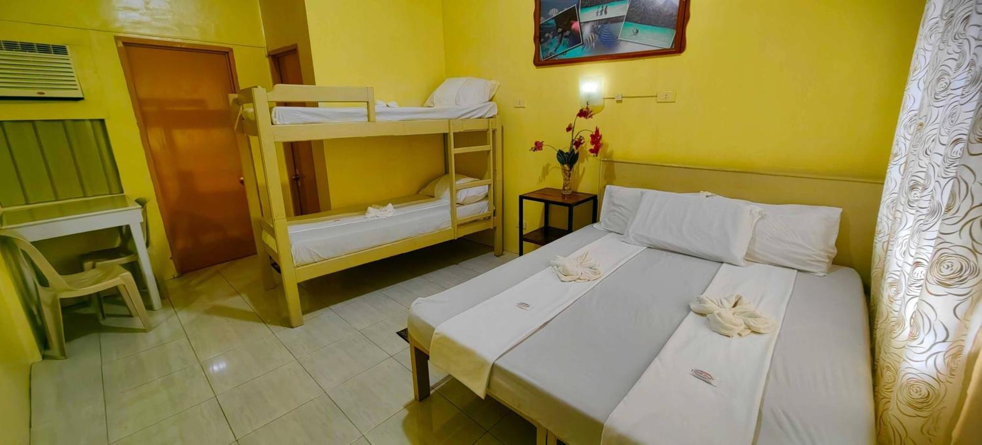 Las Residencias Bed And Breakfast Puerto Princesa Luaran gambar