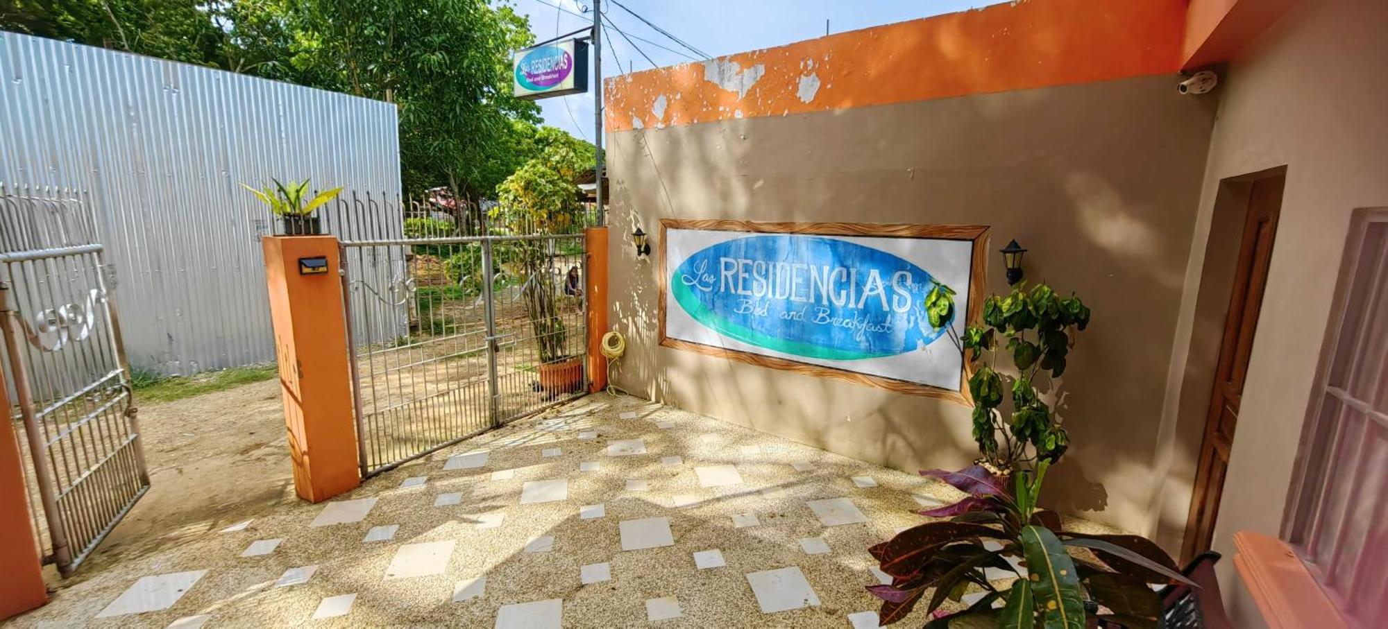 Las Residencias Bed And Breakfast Puerto Princesa Luaran gambar